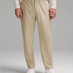 Men’s Lululemon ABC Beige Pull-On Pant. New with tags. Size XL.